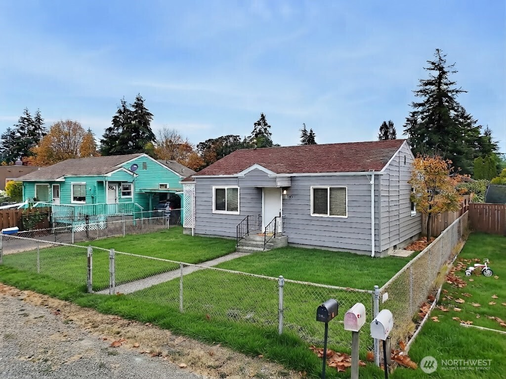 703 117th Street Property Photo 3