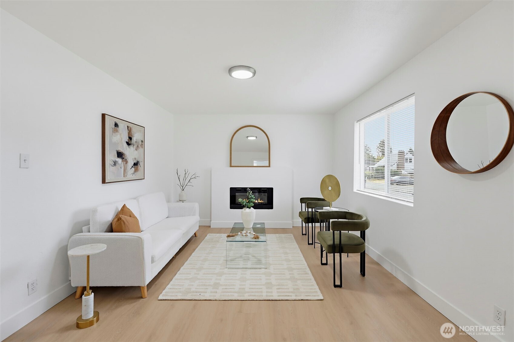 703 117th Street Property Photo 4