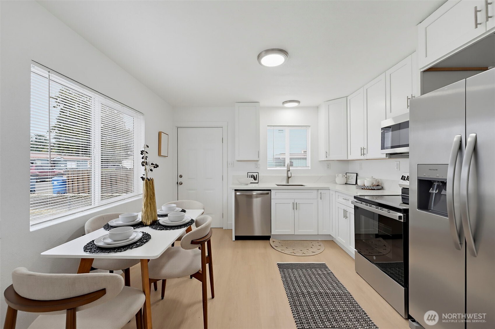 703 117th Street Property Photo 10