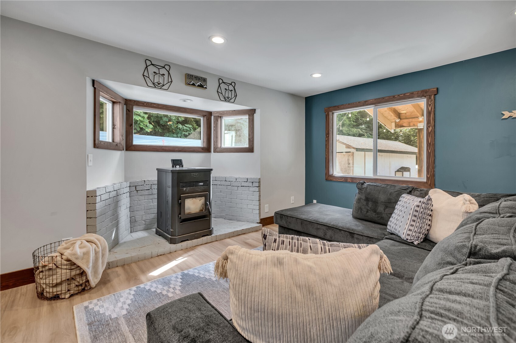28221 163rd Street Property Photo 16