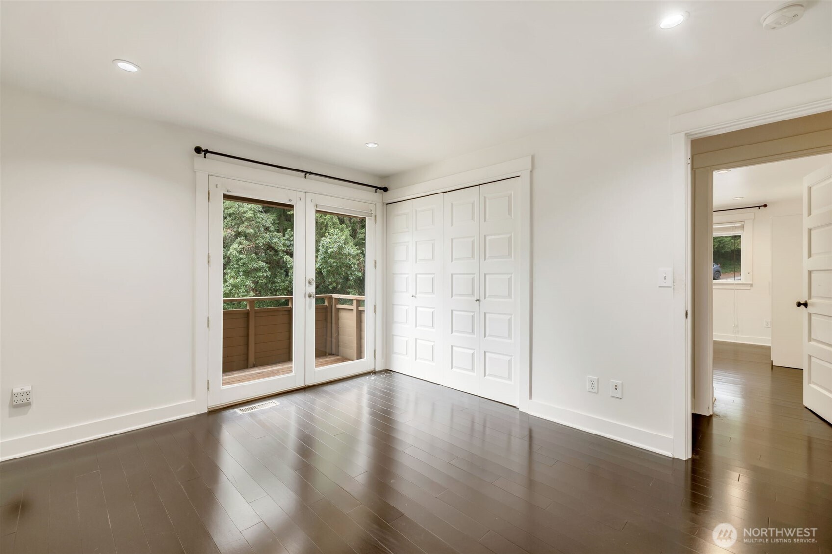 17120 Ne 2nd Place Property Photo 12