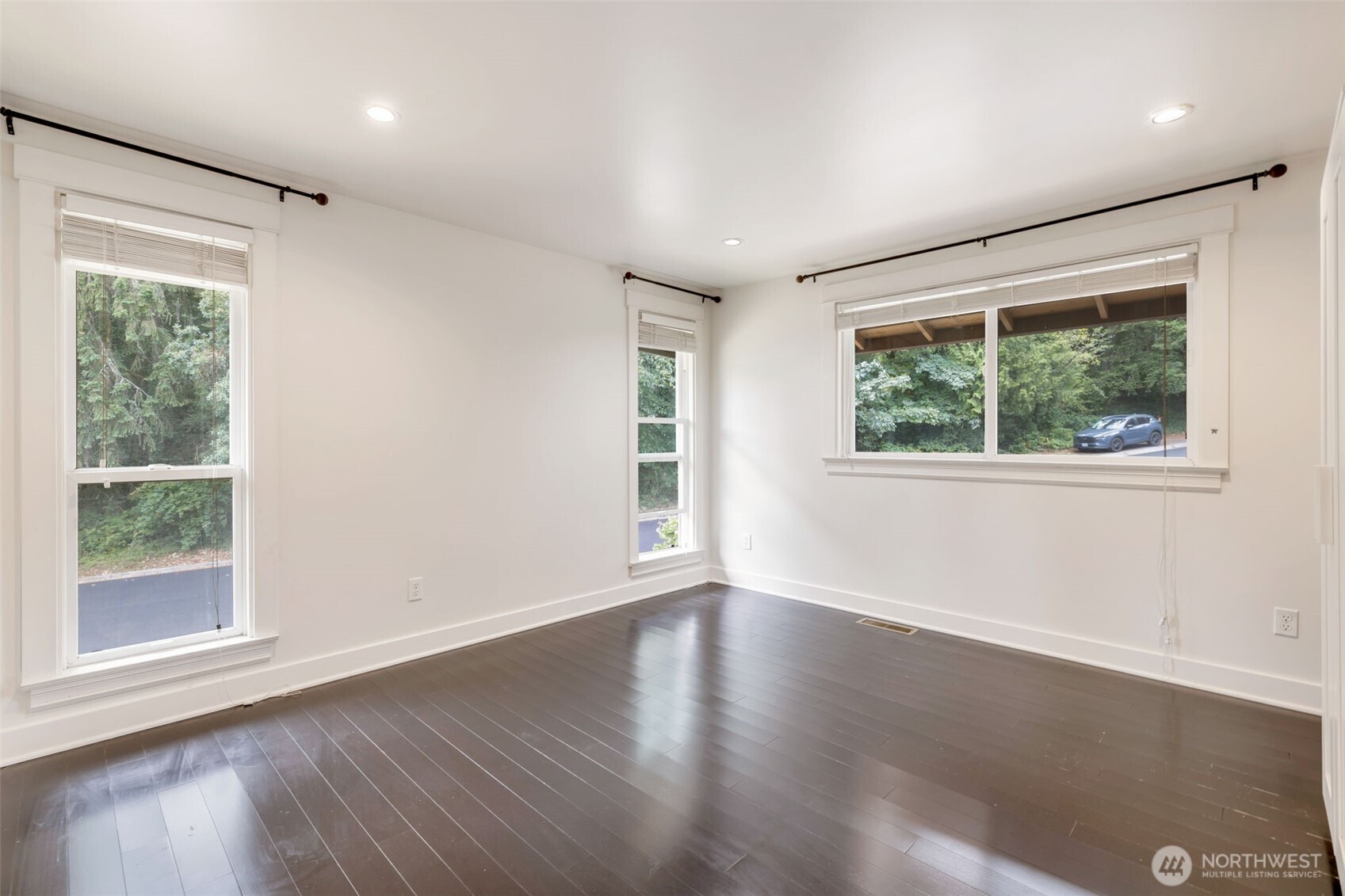 17120 Ne 2nd Place Property Photo 15