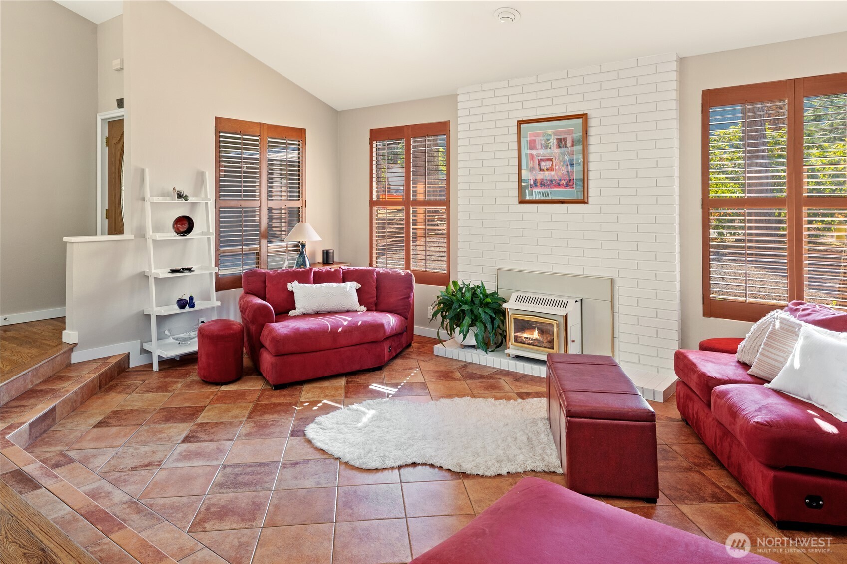 3040 164th Place Property Photo 3