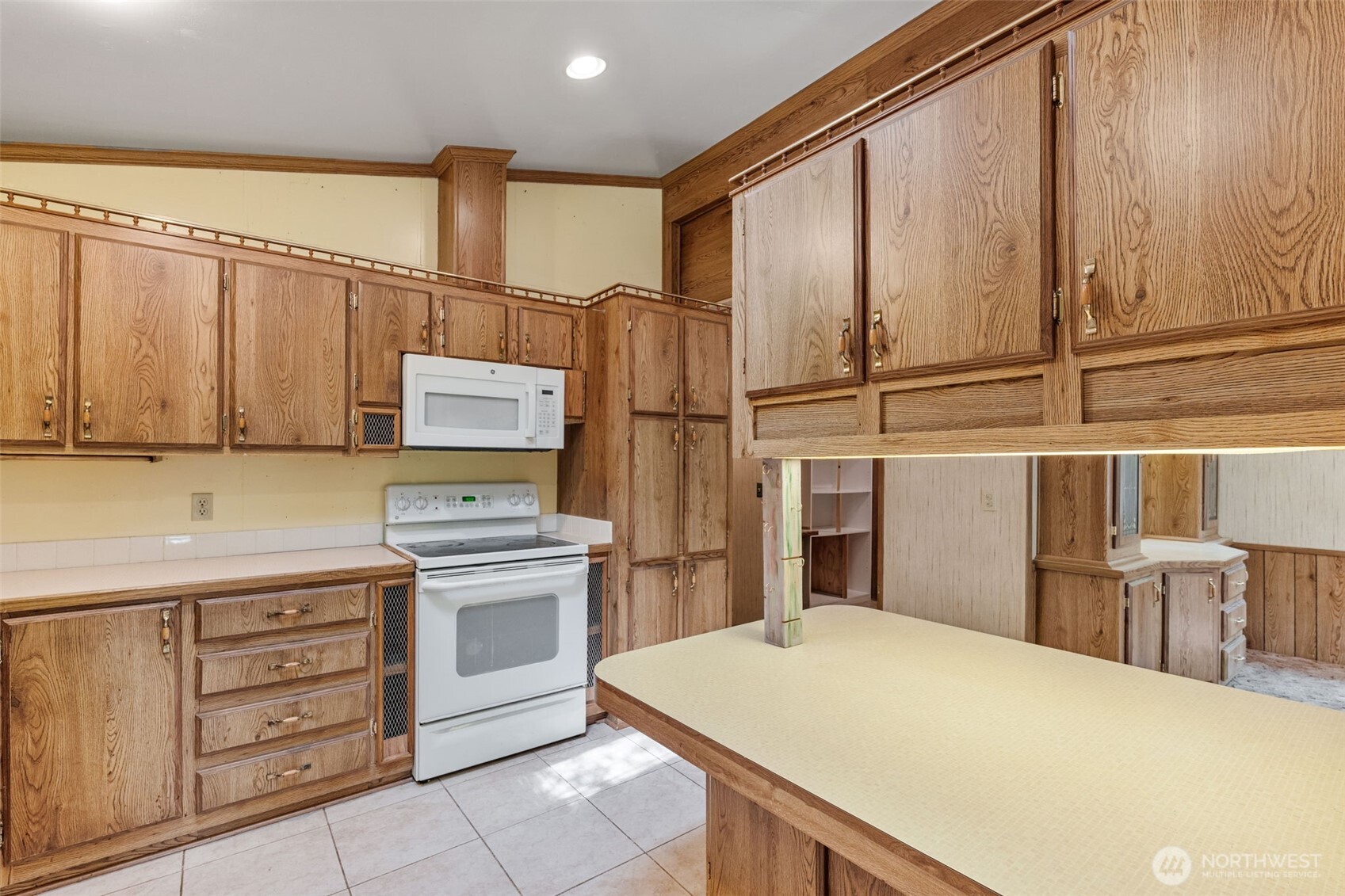 14940 Cedarwood Drive Property Photo 17