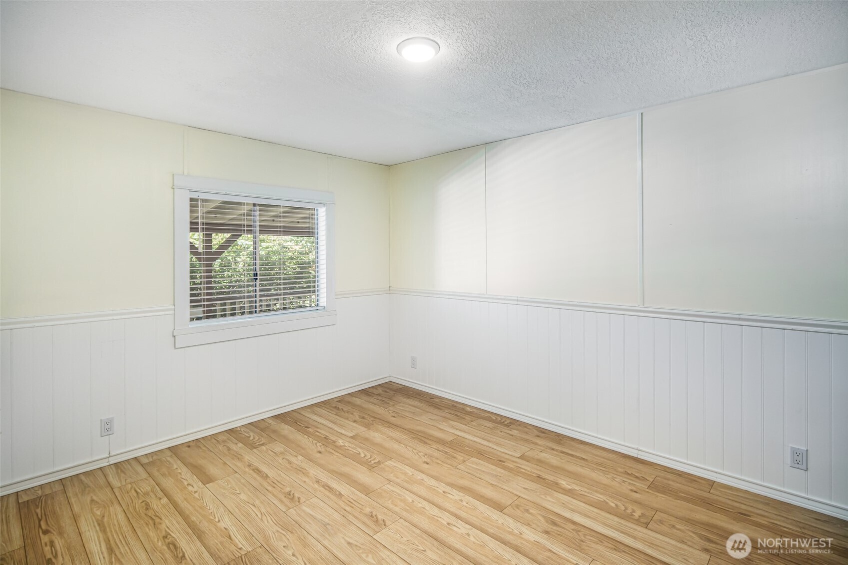 8412 Eikleberry Court Property Photo 23