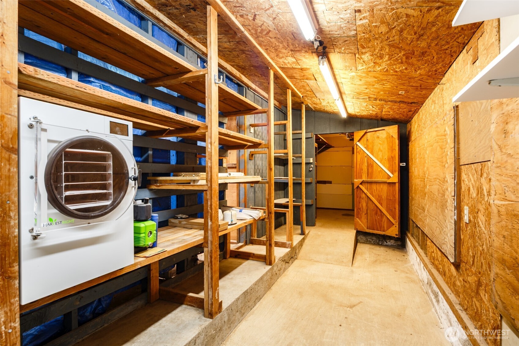 8412 Eikleberry Court Property Photo 35