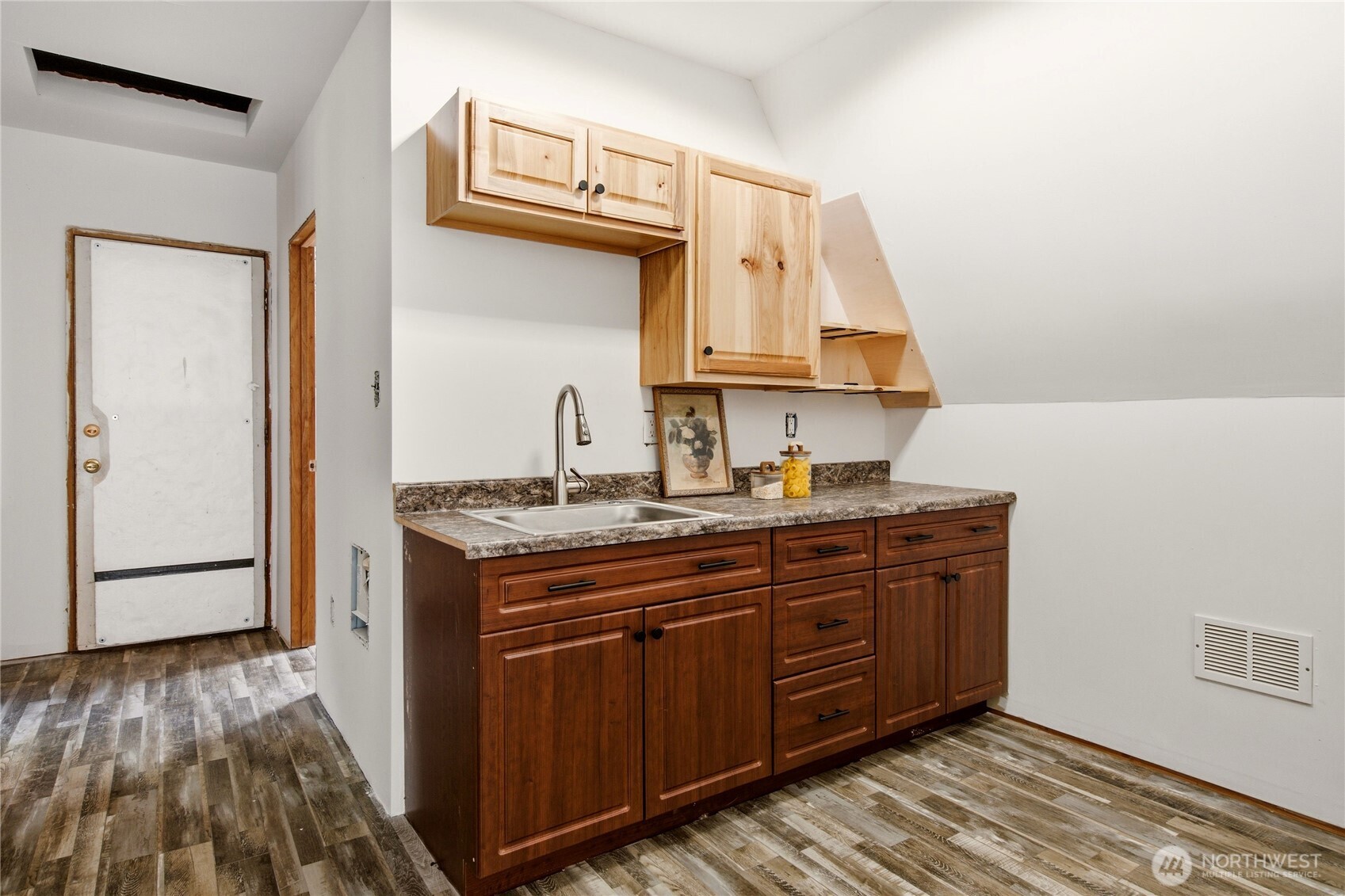9220 Mero Road Property Photo 30