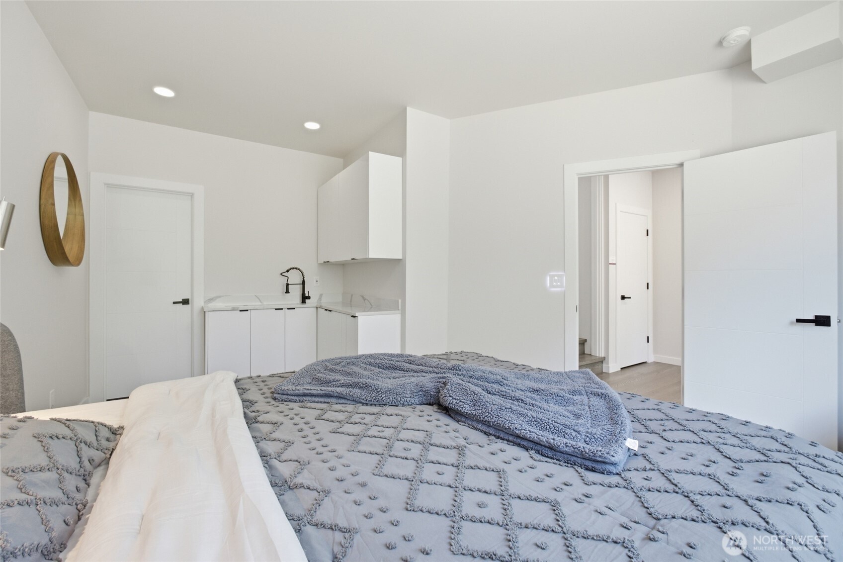 7511 Dumar Way Property Photo 8