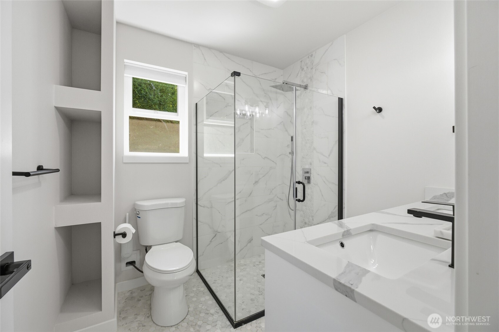 7511 Dumar Way Property Photo 26