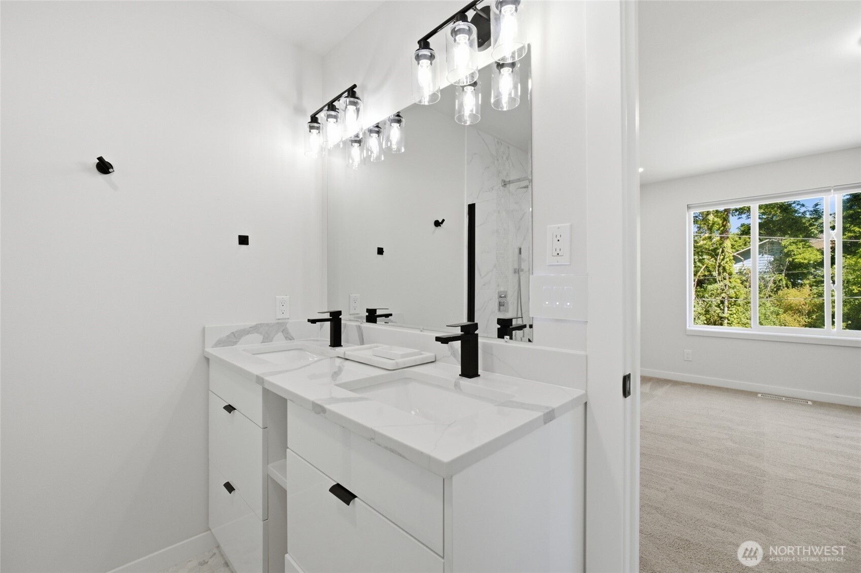 7511 Dumar Way Property Photo 27