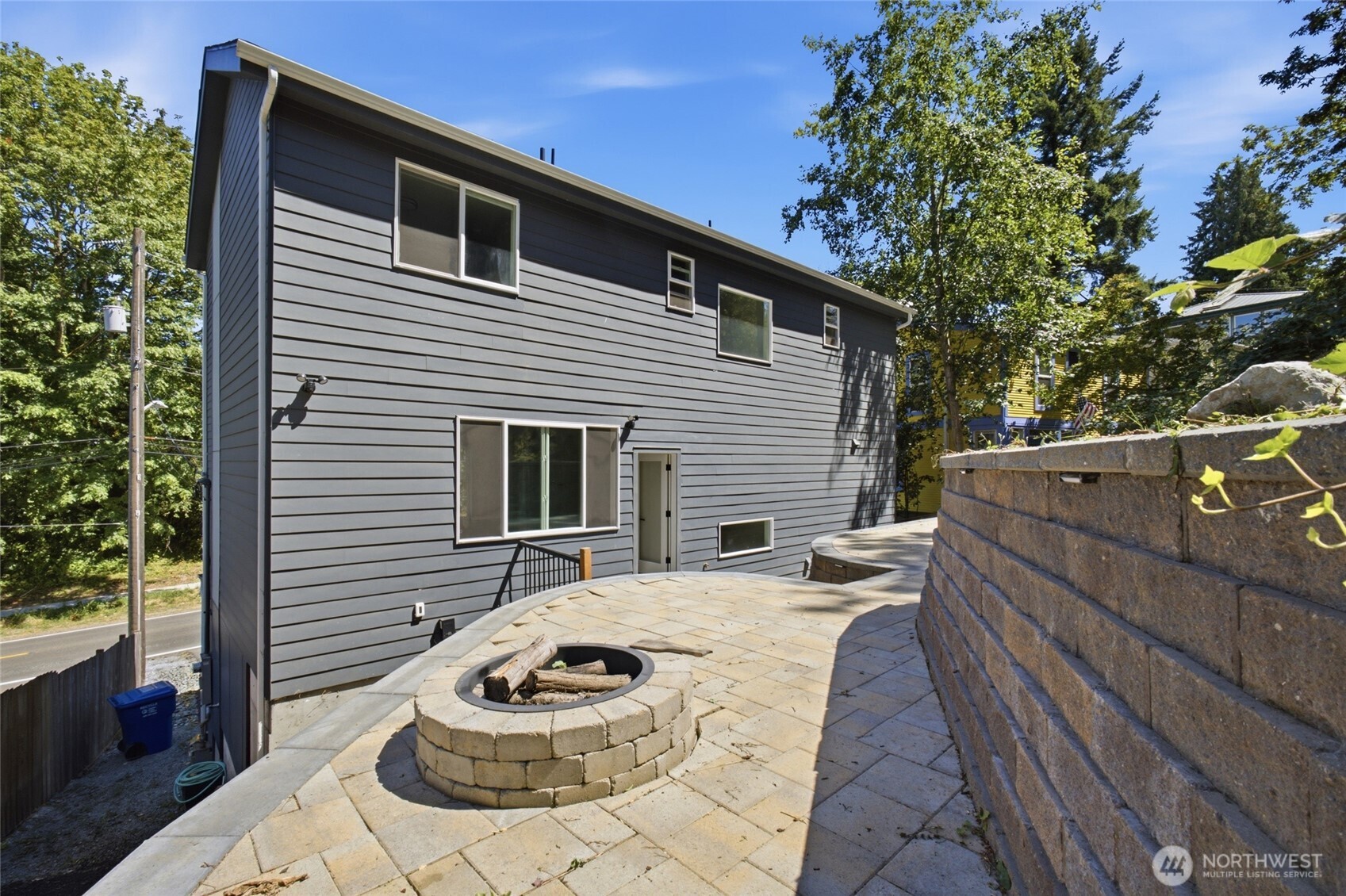 7511 Dumar Way Property Photo 38