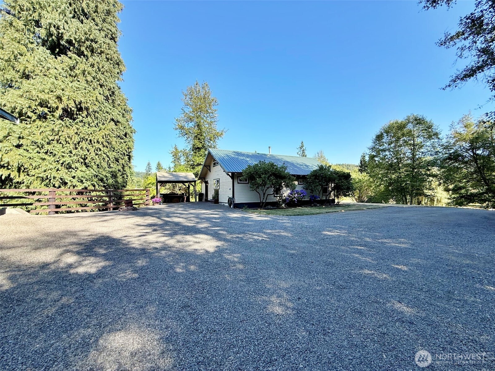133 Martin Road Property Photo 6