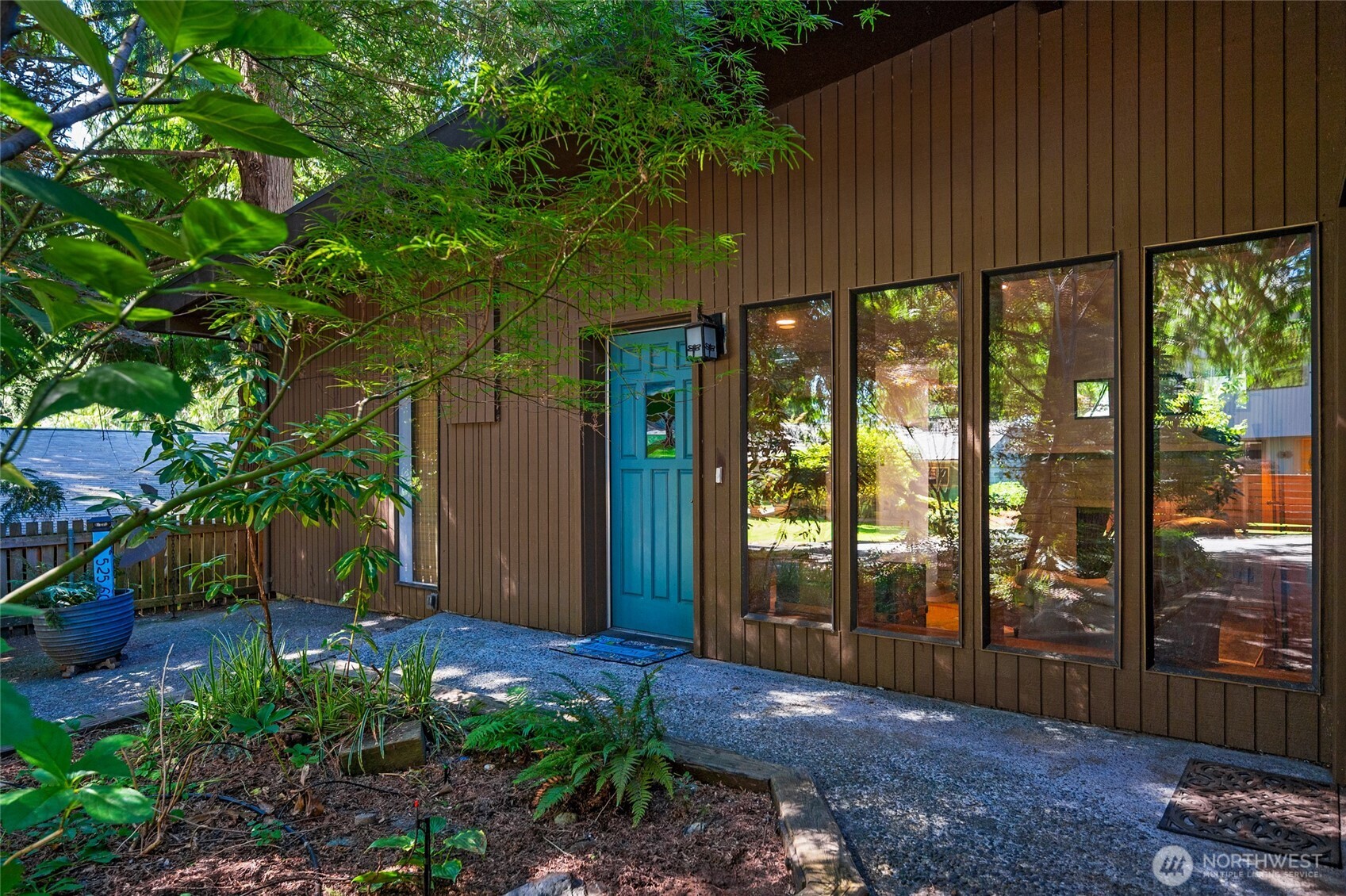 10733 Bartlett Avenue Property Photo 1
