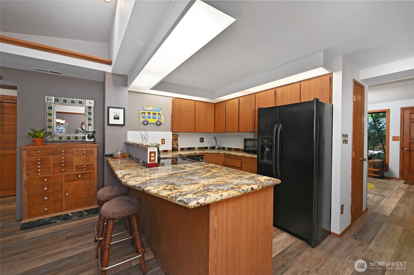10733 Bartlett Avenue Property Photo 7