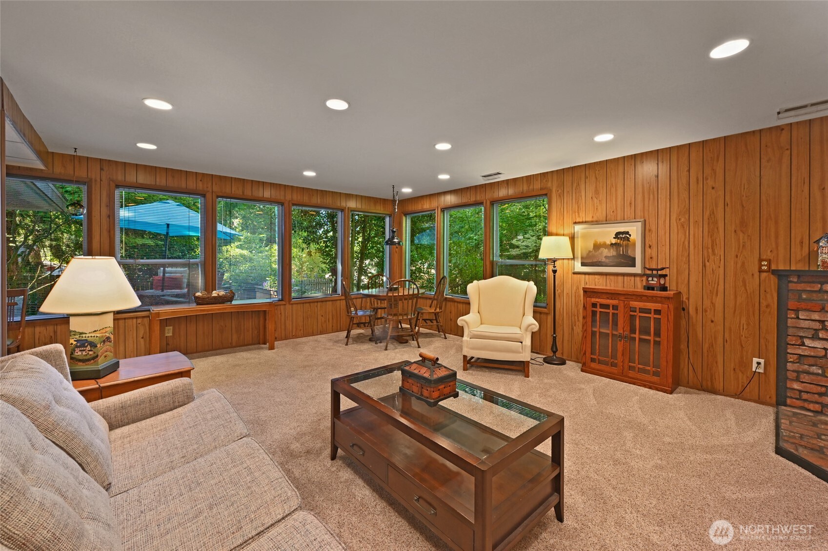 10733 Bartlett Avenue Property Photo 12