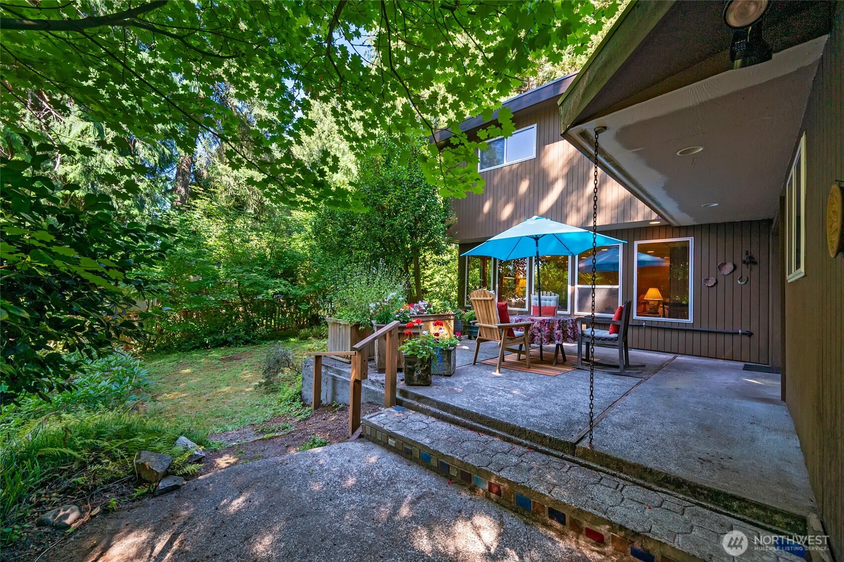 10733 Bartlett Avenue Property Photo 25