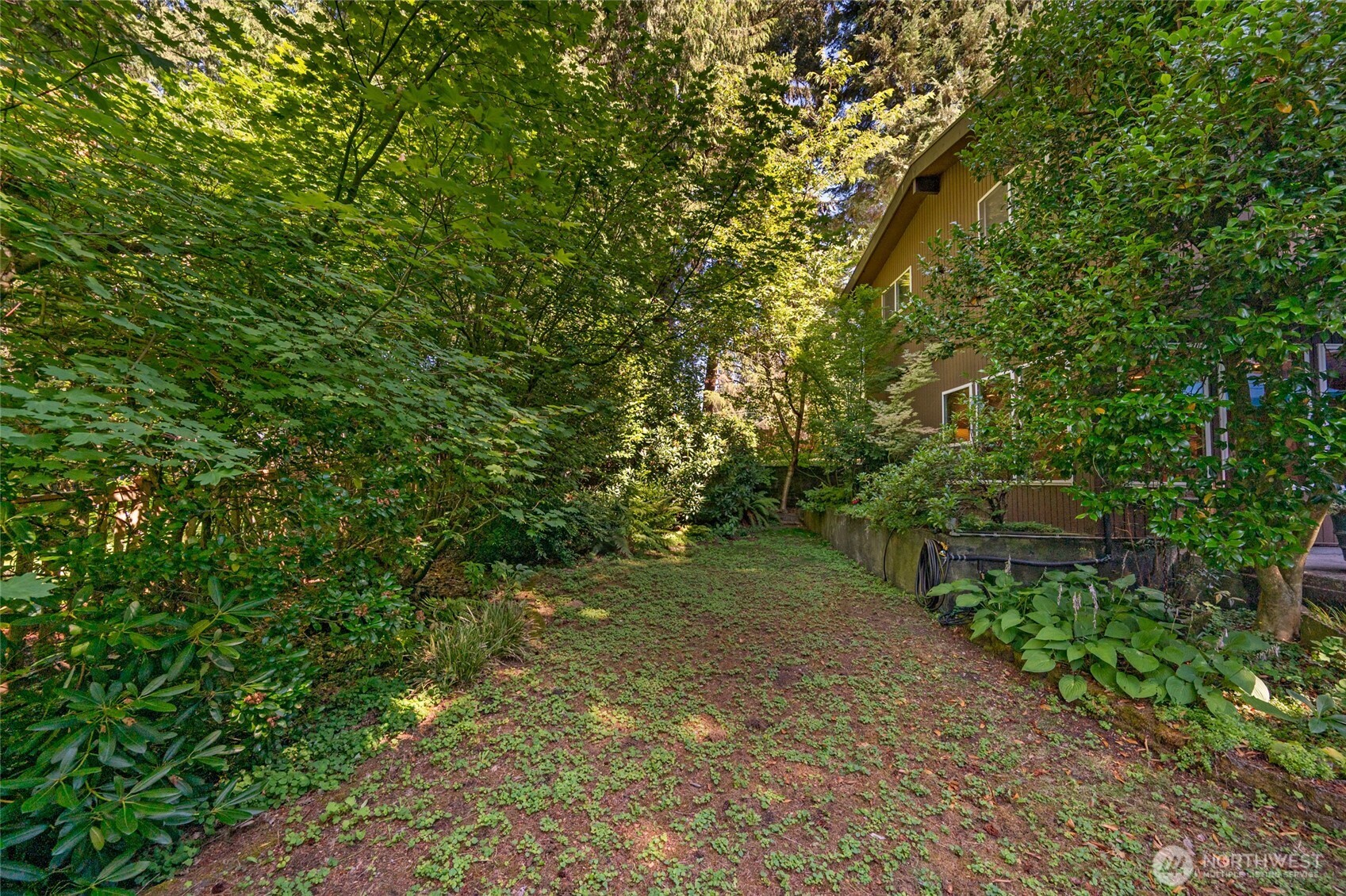 10733 Bartlett Avenue Property Photo 28
