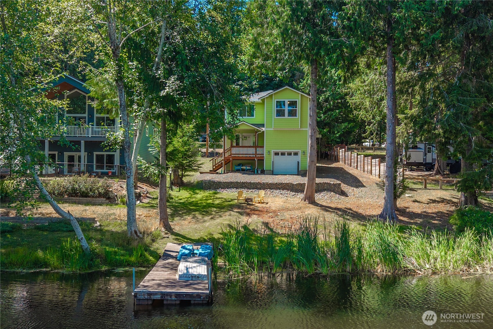 520 E Lakeshore Drive Property Photo 2
