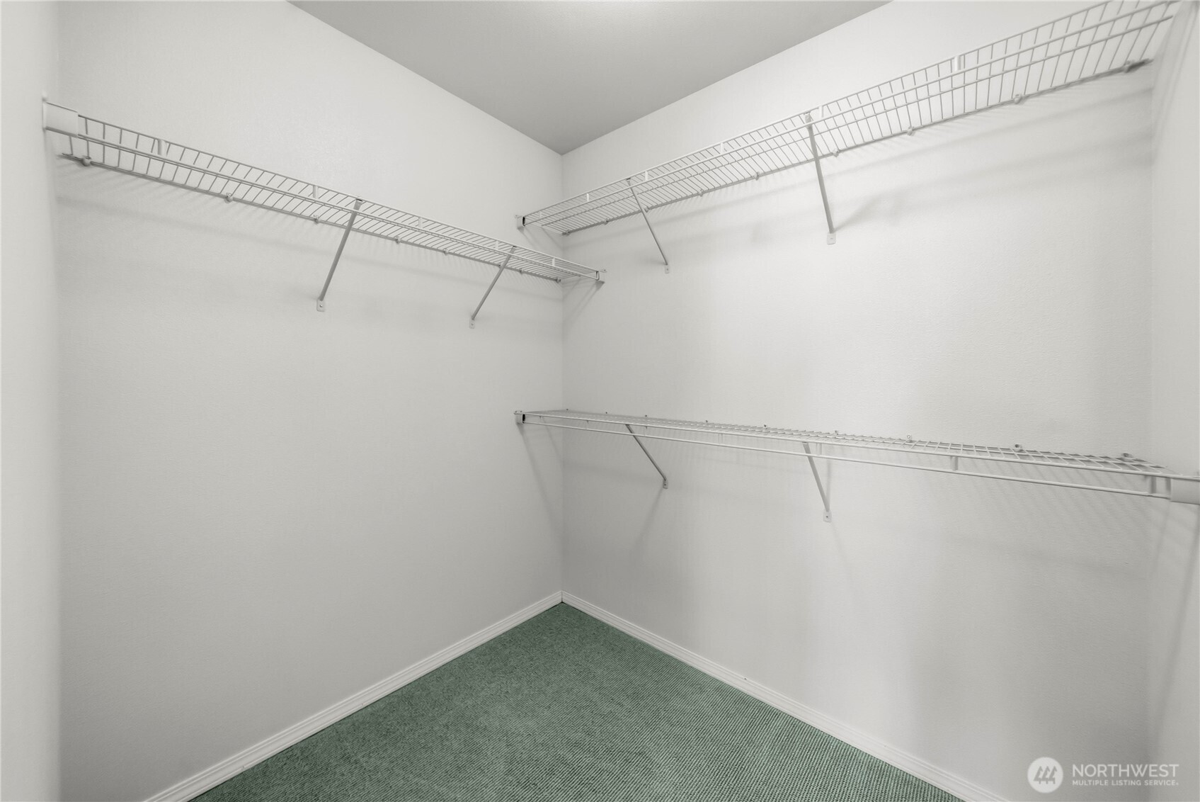 520 E Lakeshore Drive Property Photo 14