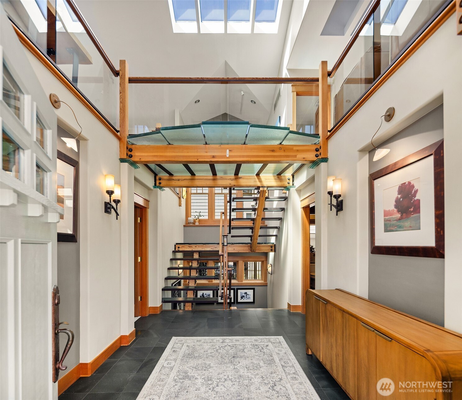 421 2nd Street Property Photo 3