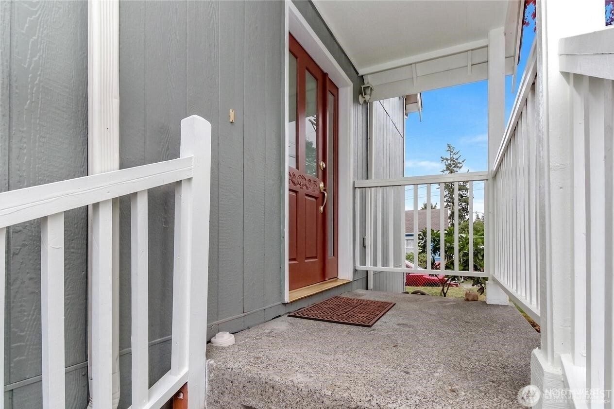 3565 E M Street Property Photo 5