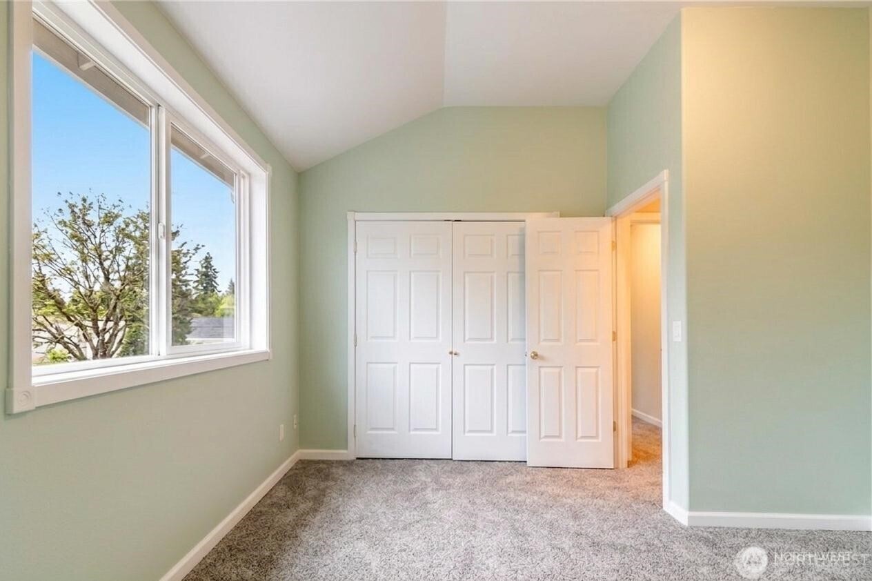 3565 E M Street Property Photo 21