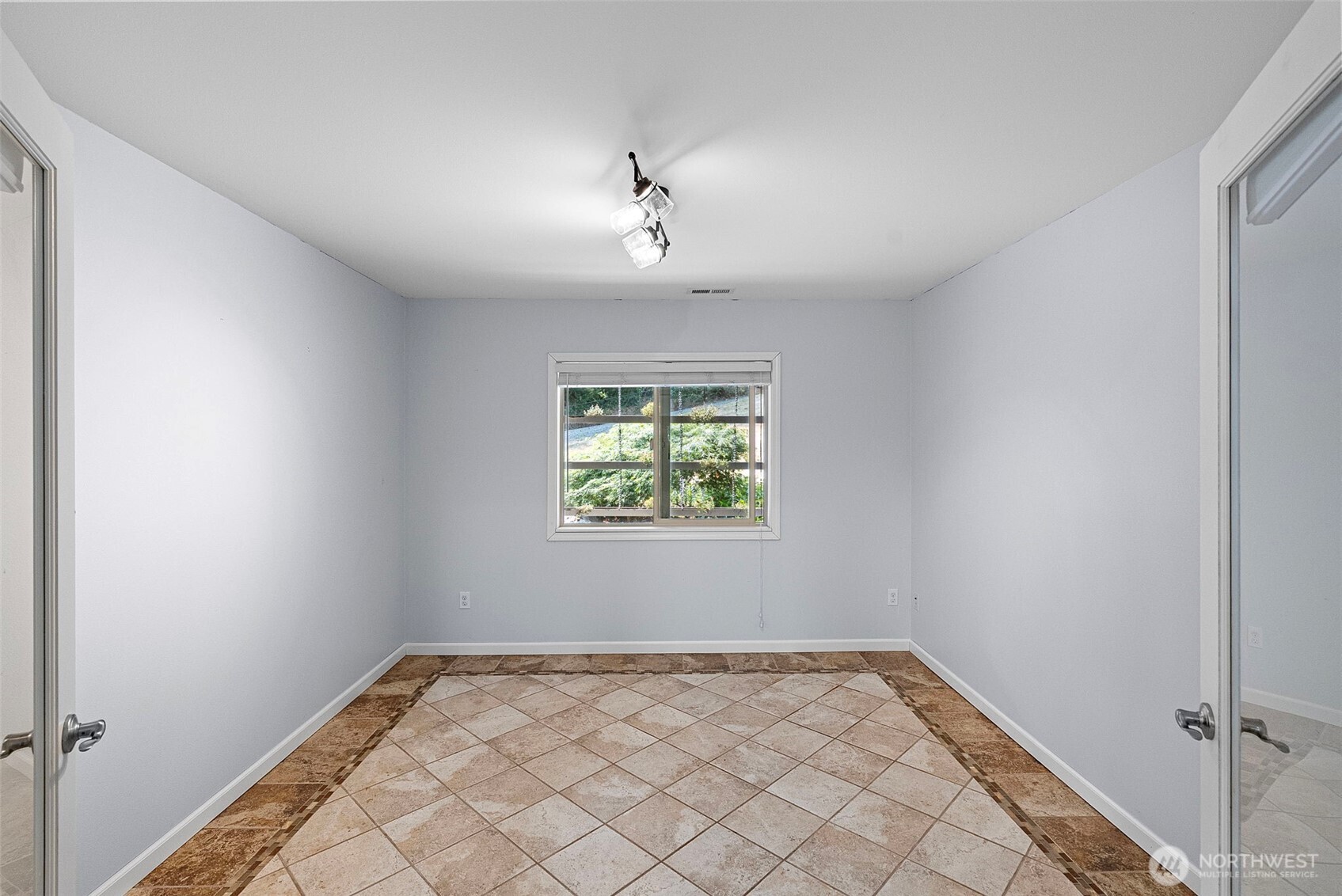 8725 Se Yeshua Lane Property Photo 28