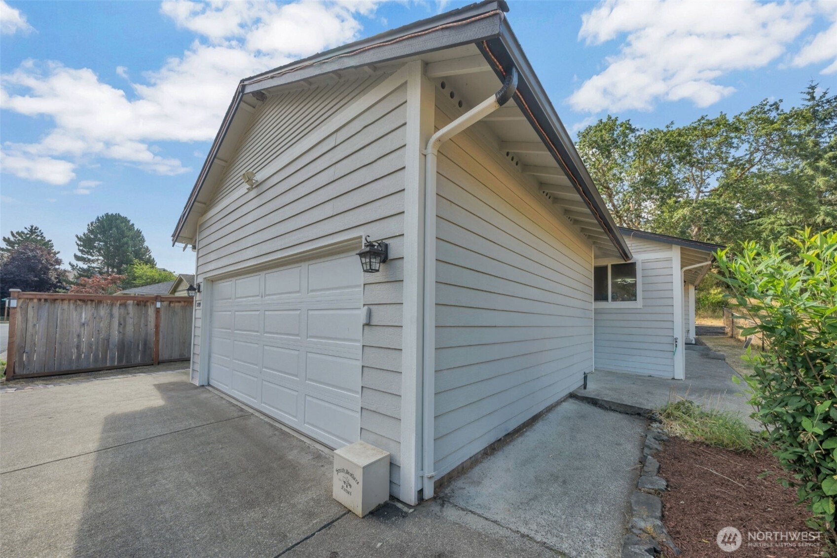 2399 Mcdonald Avenue Property Photo 19