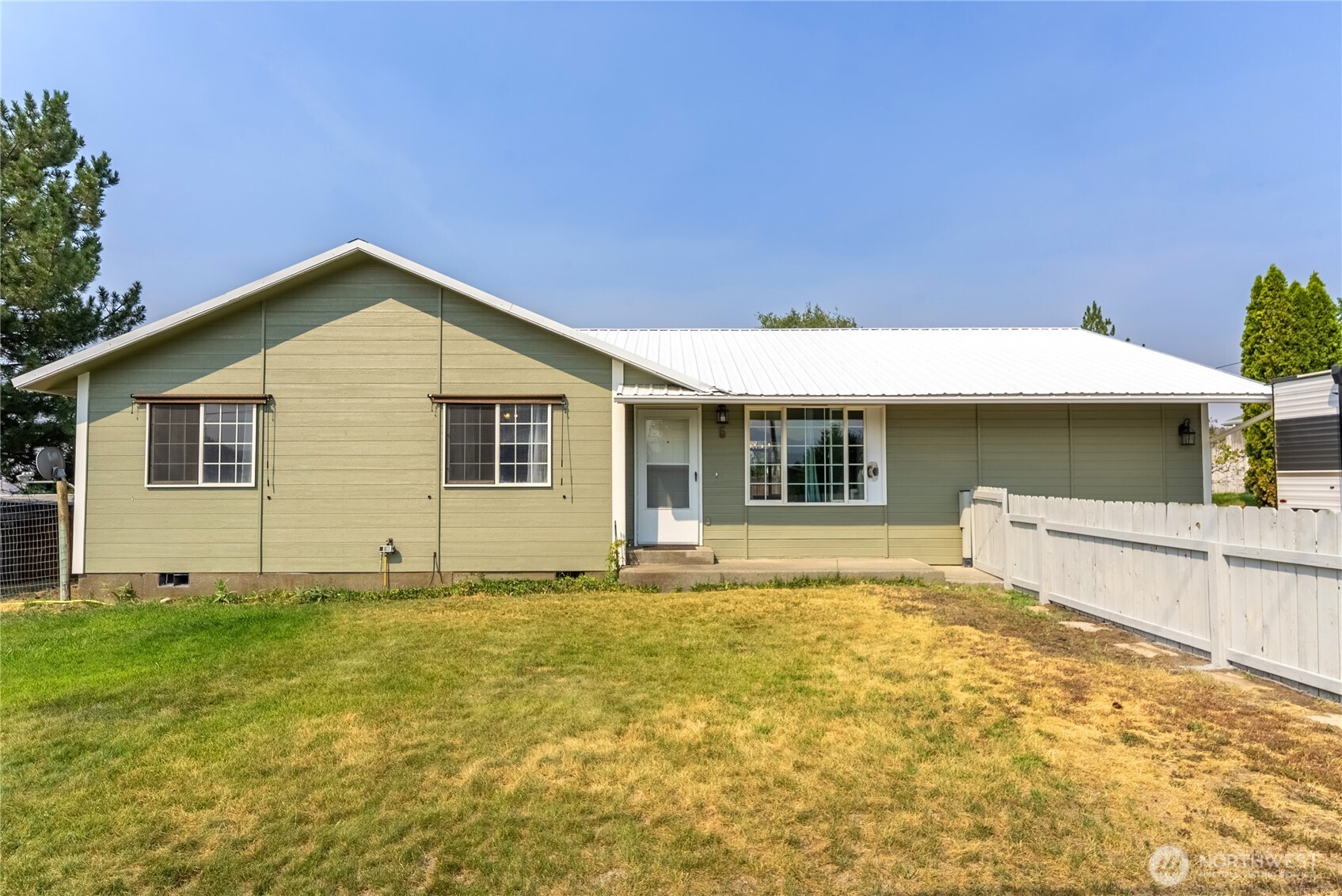 5 Sand Flat Road Property Photo 1