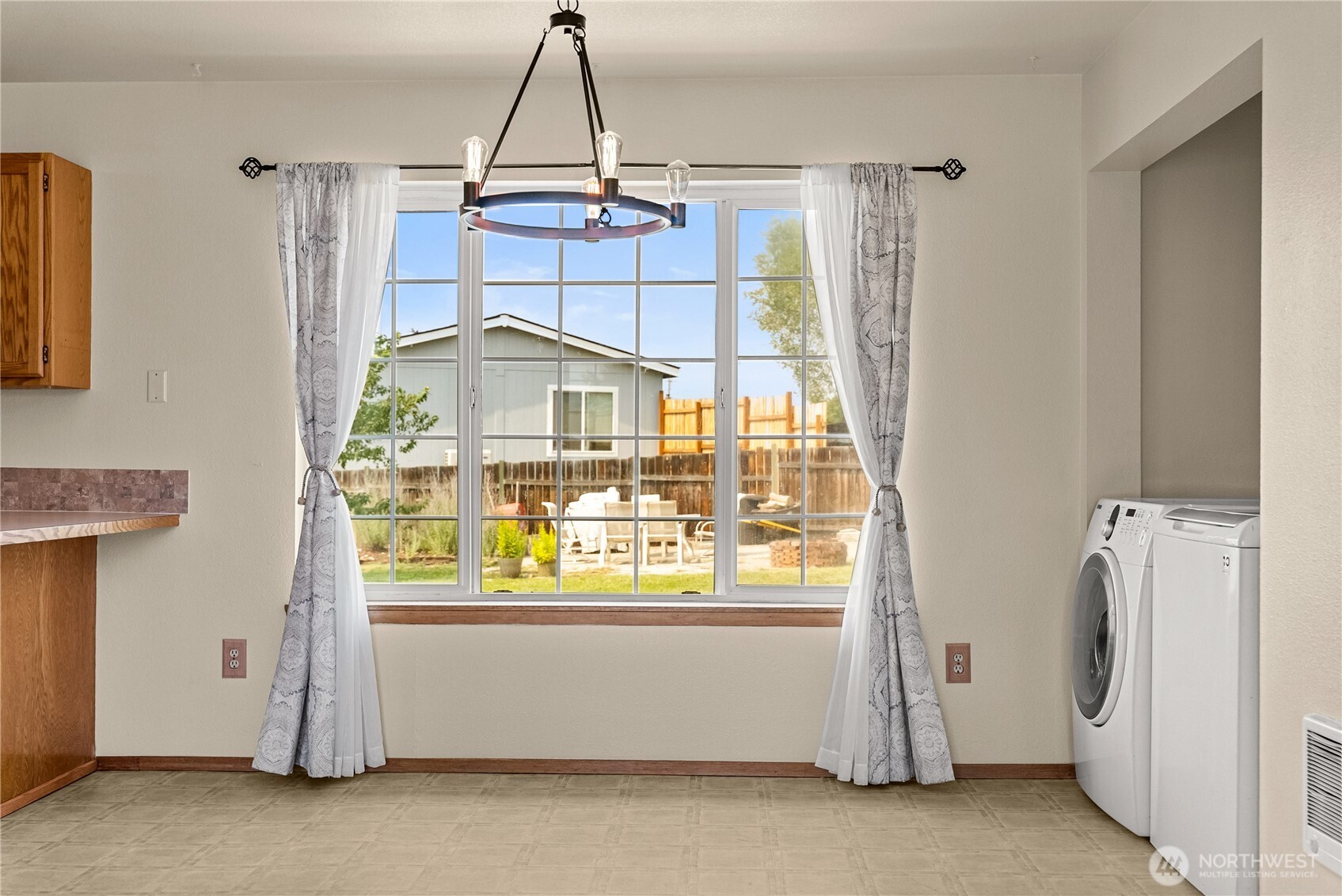 5 Sand Flat Road Property Photo 12