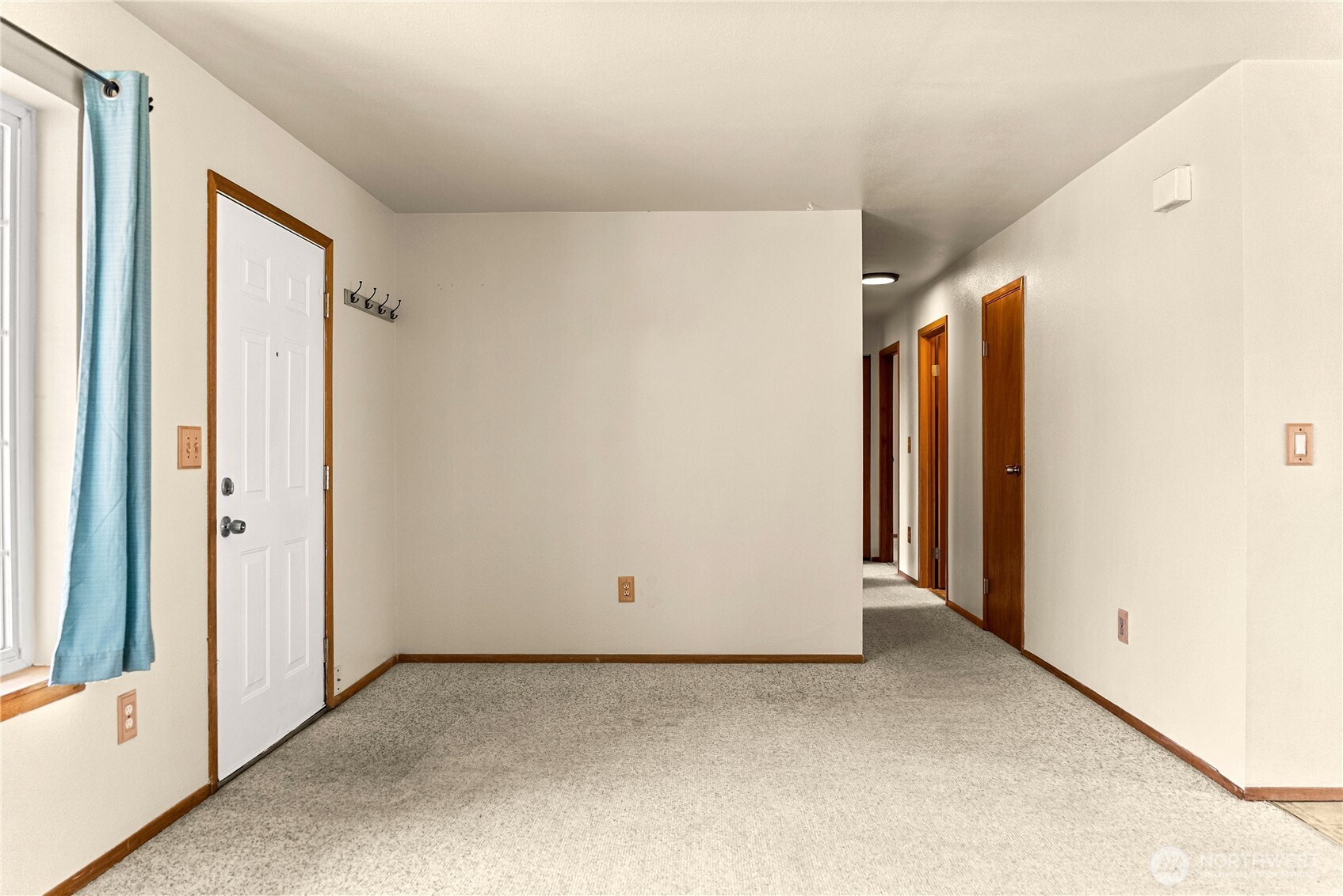 5 Sand Flat Road Property Photo 14