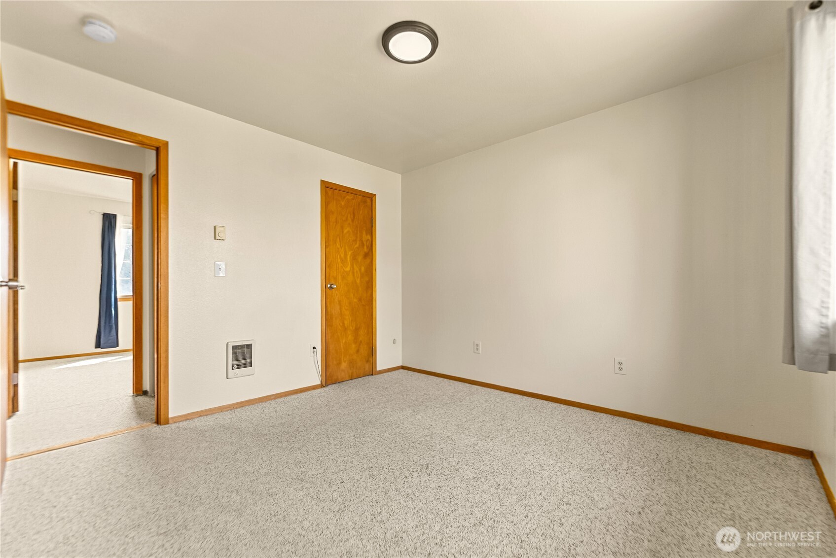 5 Sand Flat Road Property Photo 18
