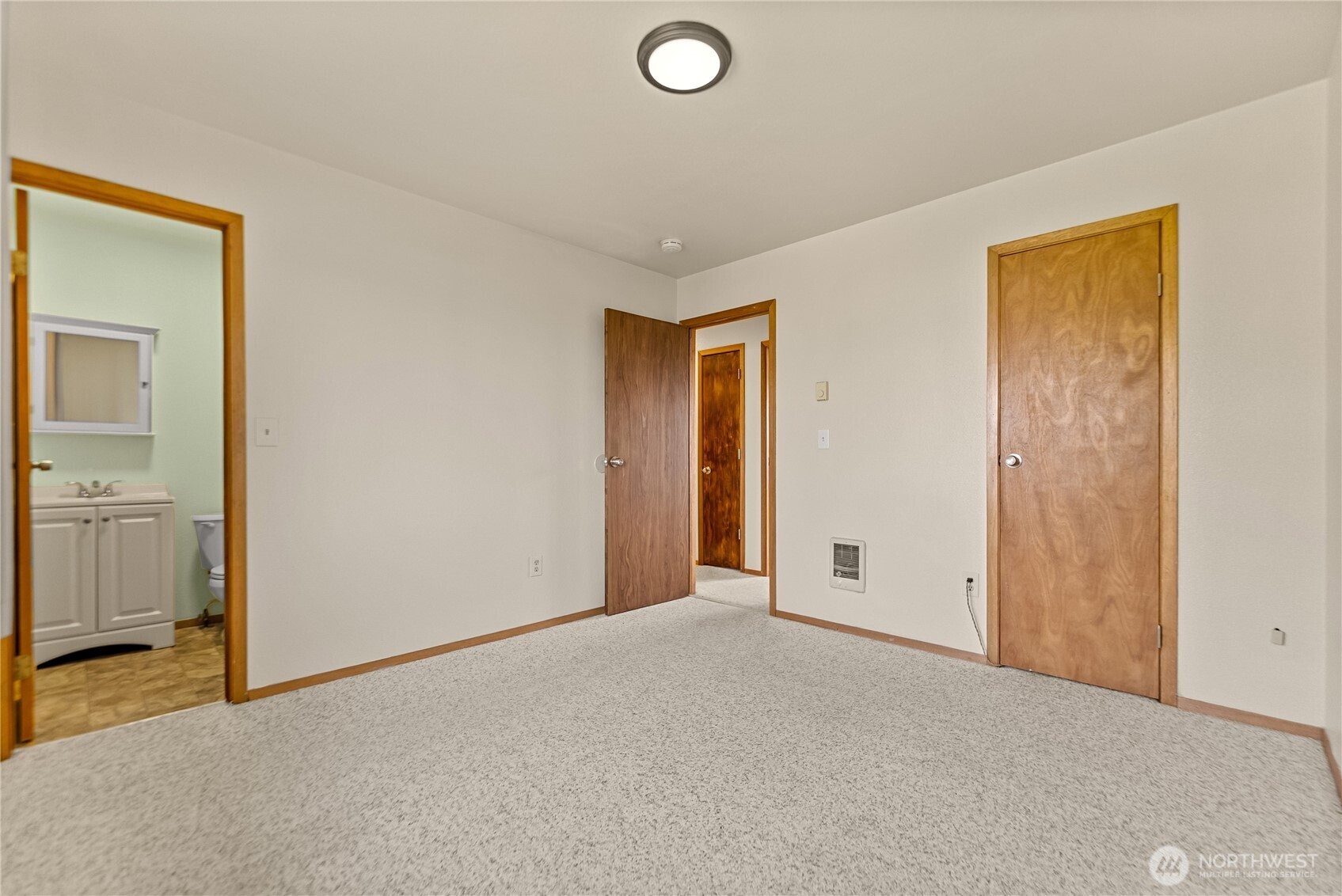 5 Sand Flat Road Property Photo 20
