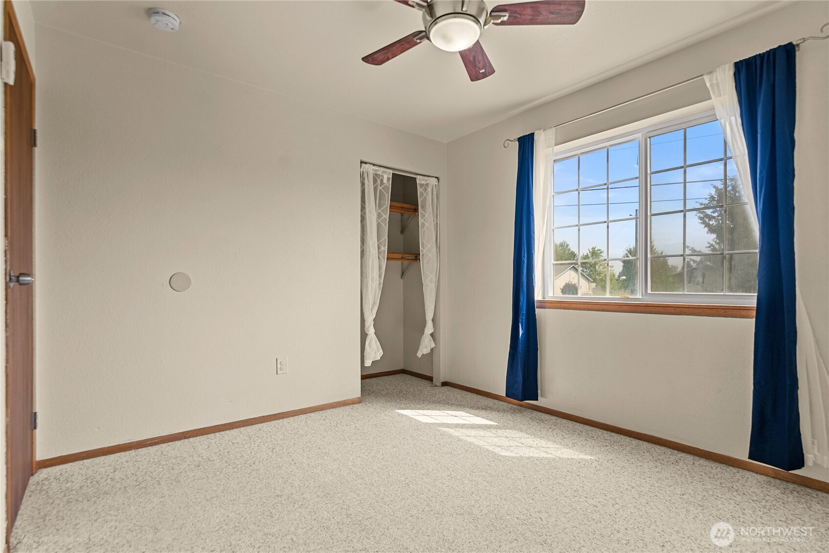 5 Sand Flat Road Property Photo 23
