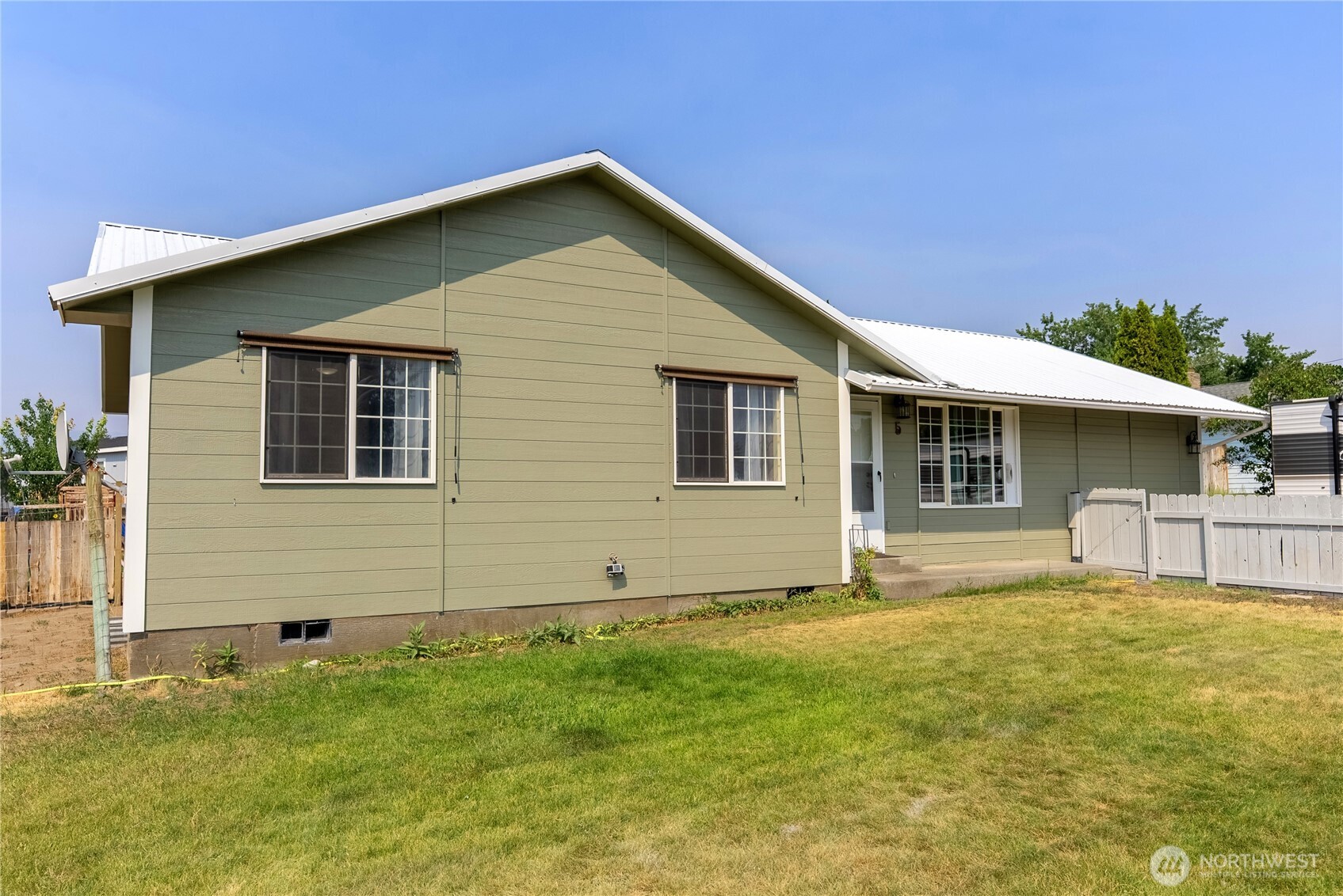 5 Sand Flat Road Property Photo 39