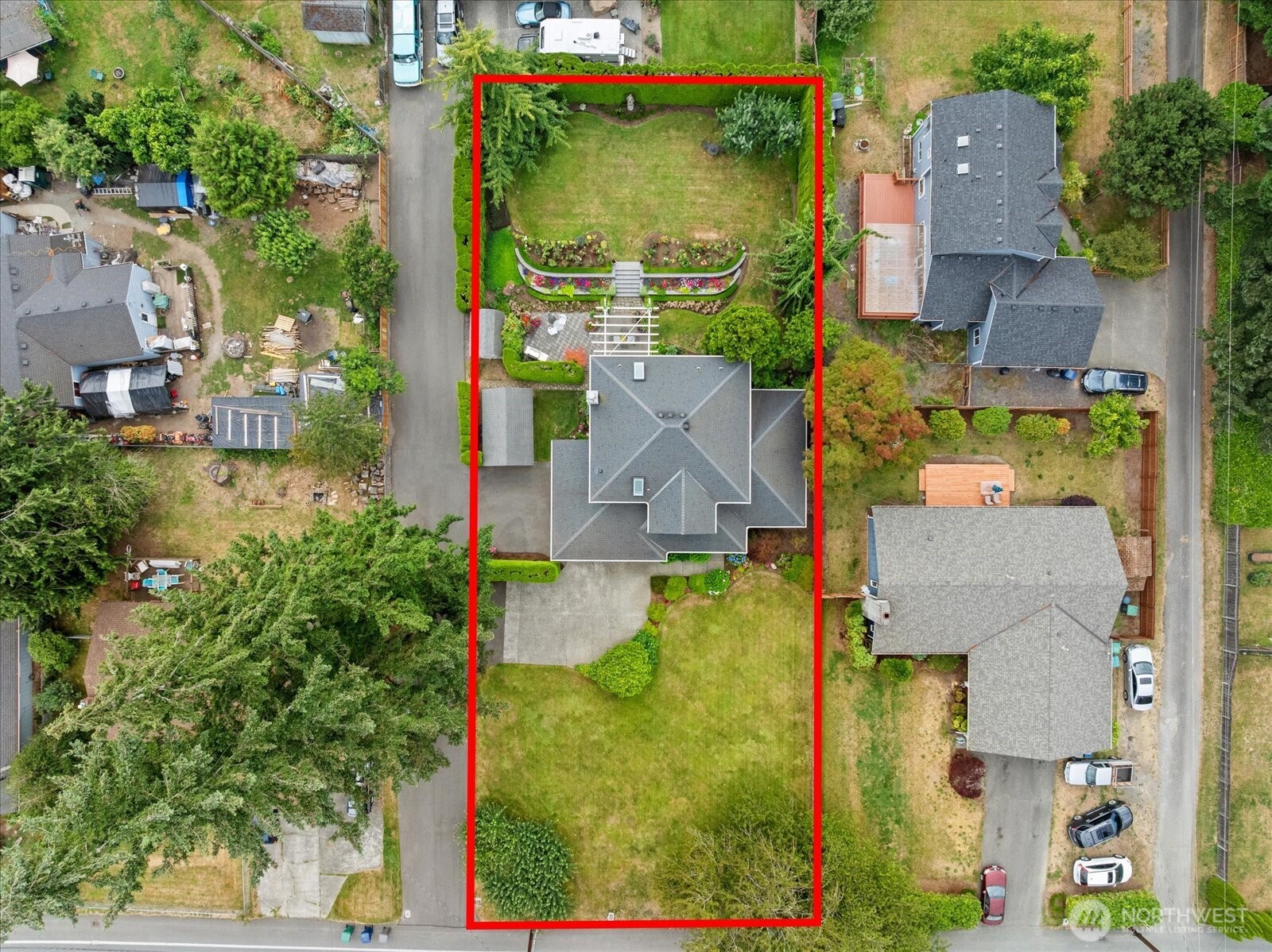 17906 Larch Way Property Photo 40