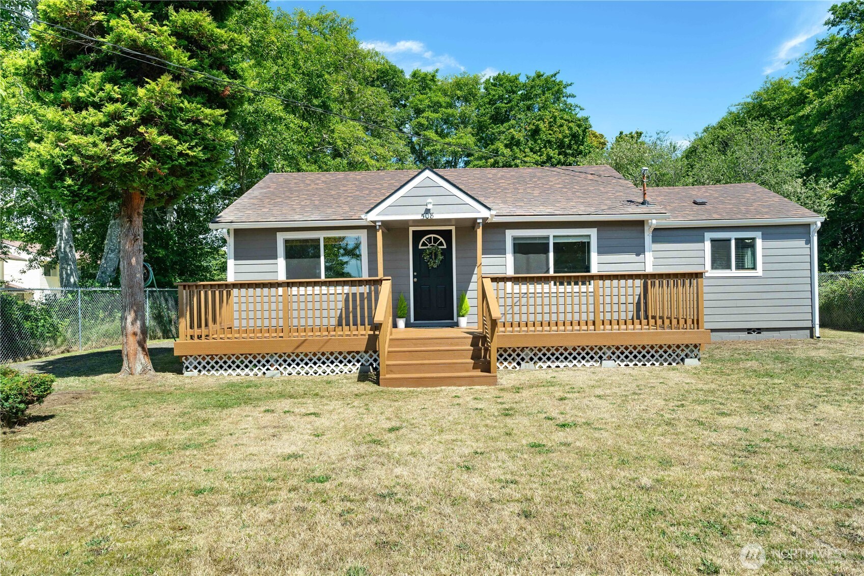 508 E Pacific Avenue Property Photo 1