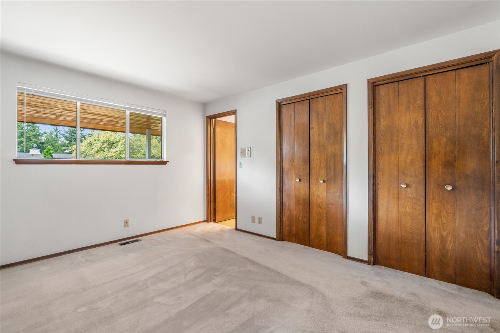 4826 Glenhaven Drive Property Photo 18