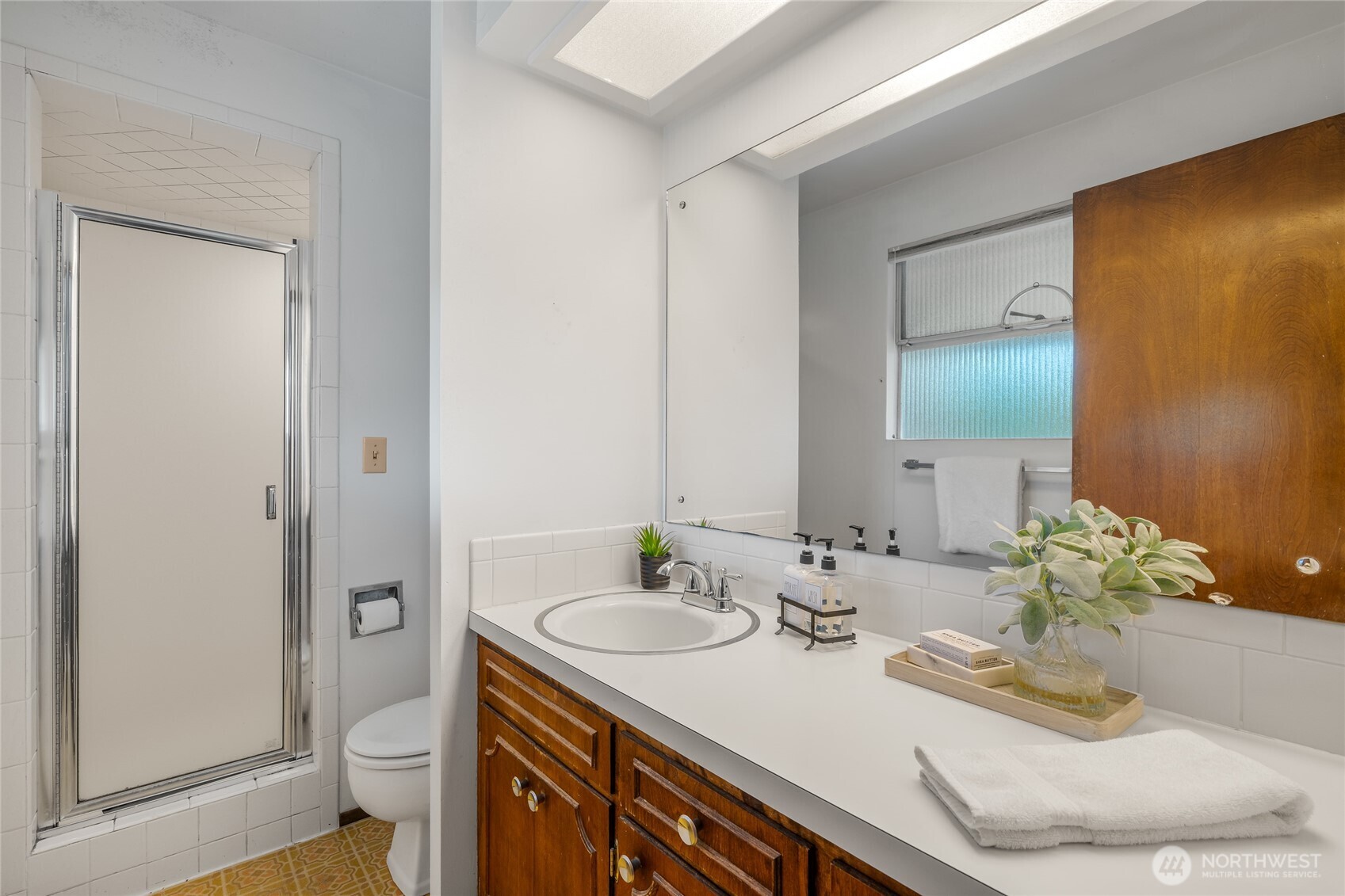 4826 Glenhaven Drive Property Photo 19