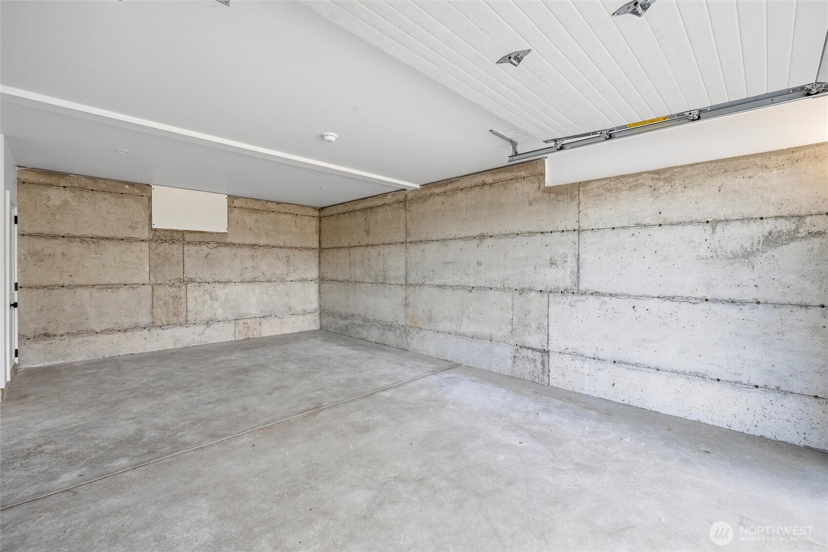 1109 Divine Lane Property Photo 30