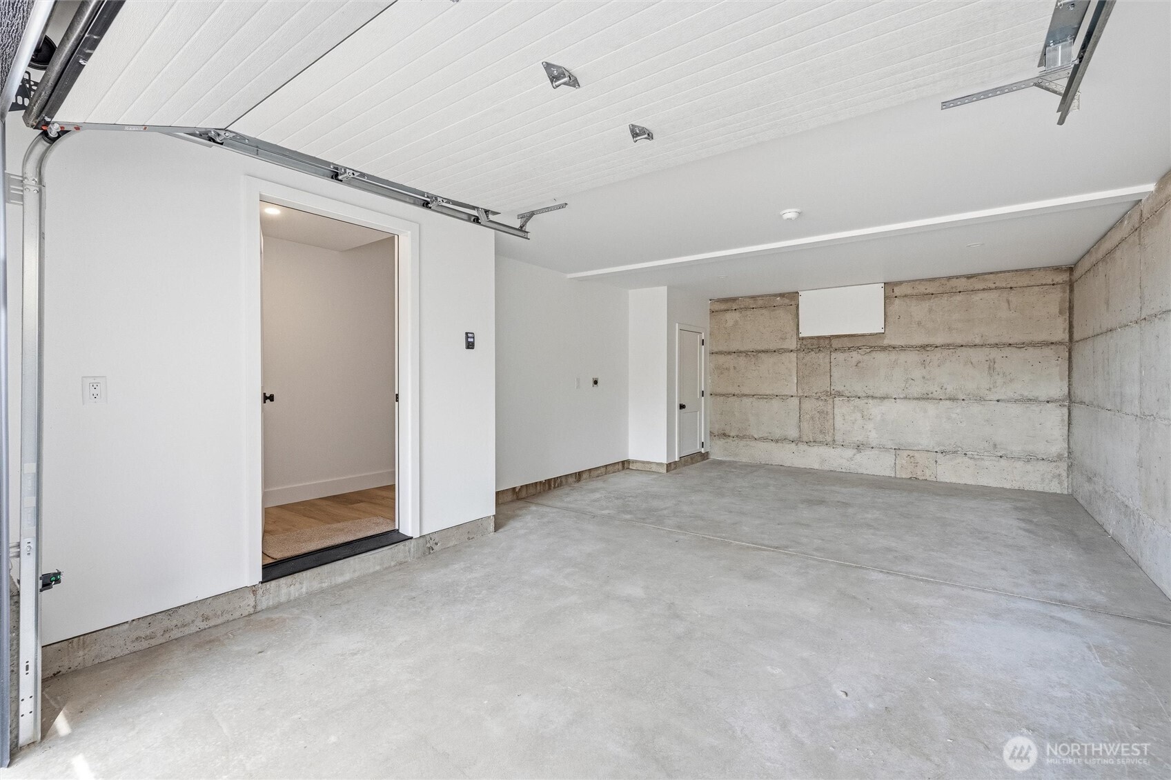 1109 Divine Lane Property Photo 31