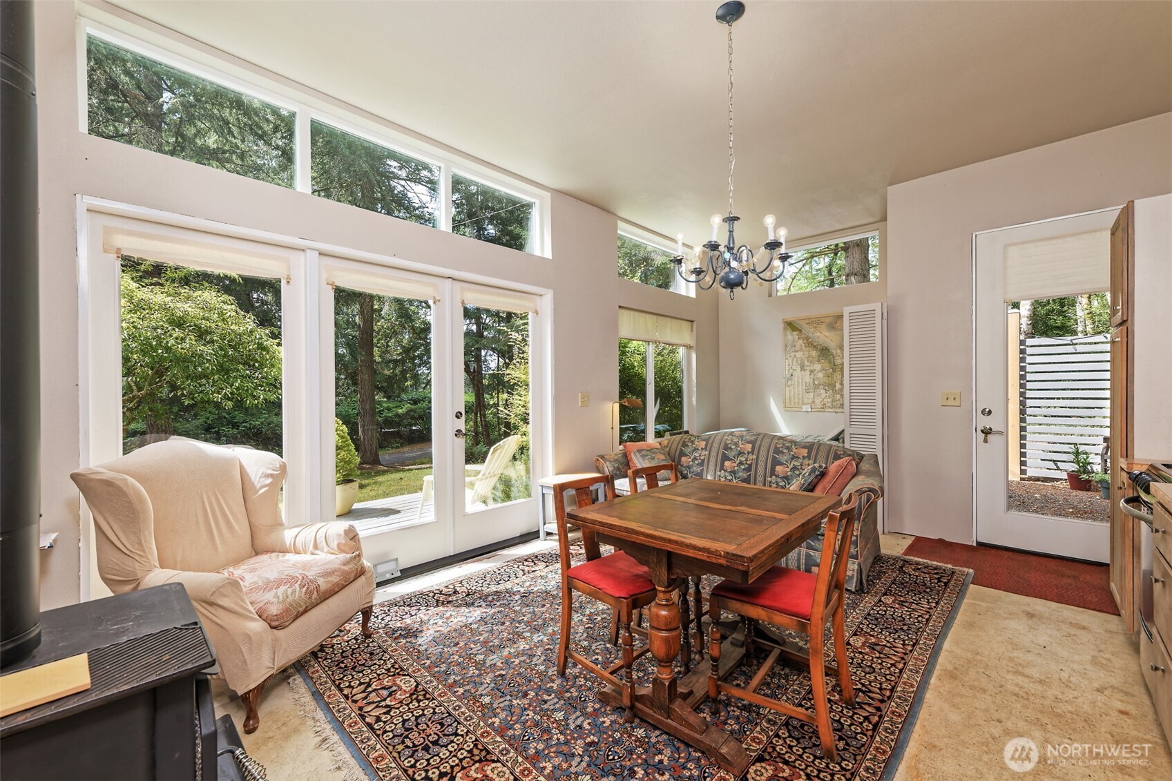 320 E Agate Beach Drive Property Photo 13