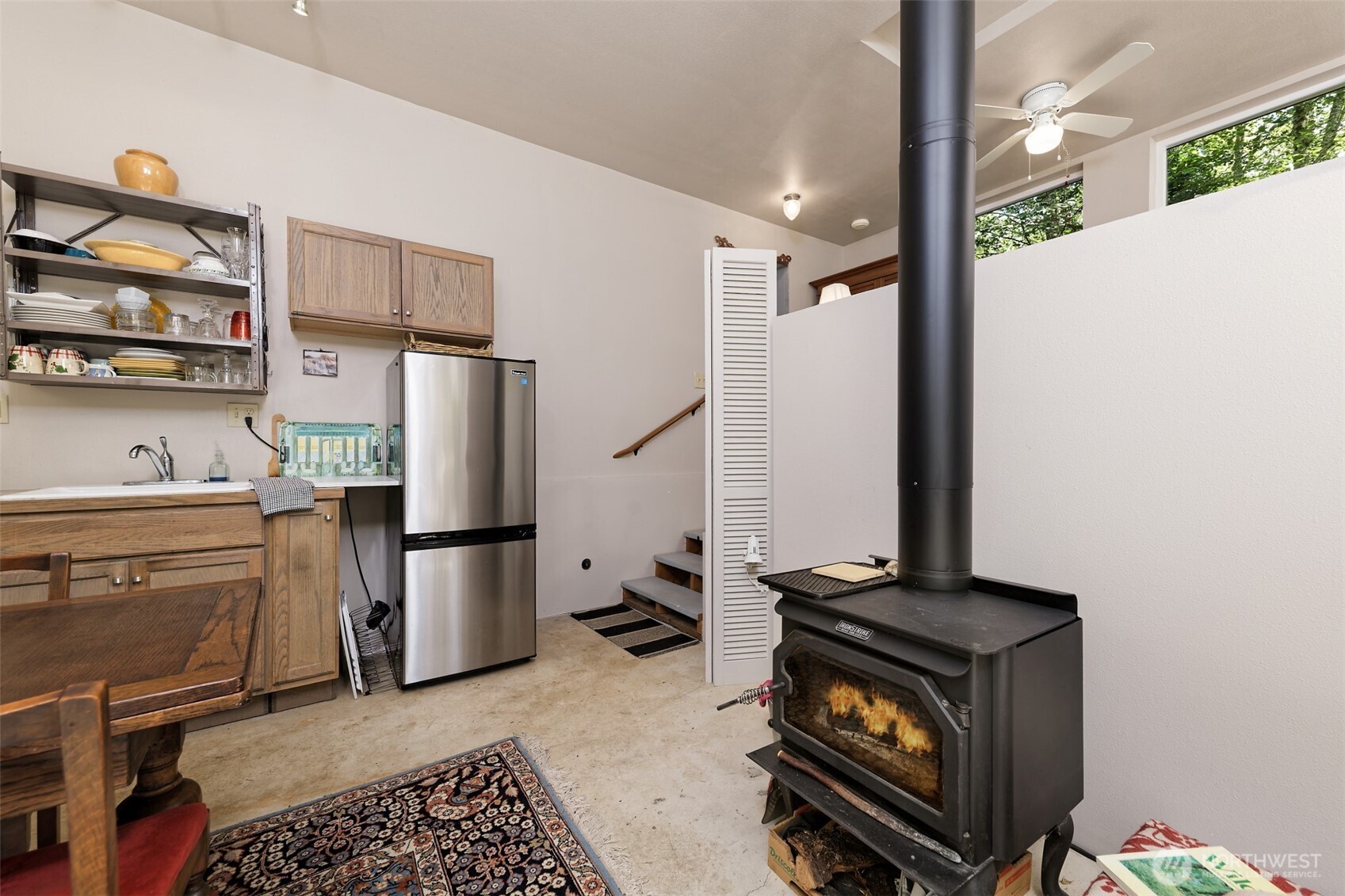 320 E Agate Beach Drive Property Photo 14