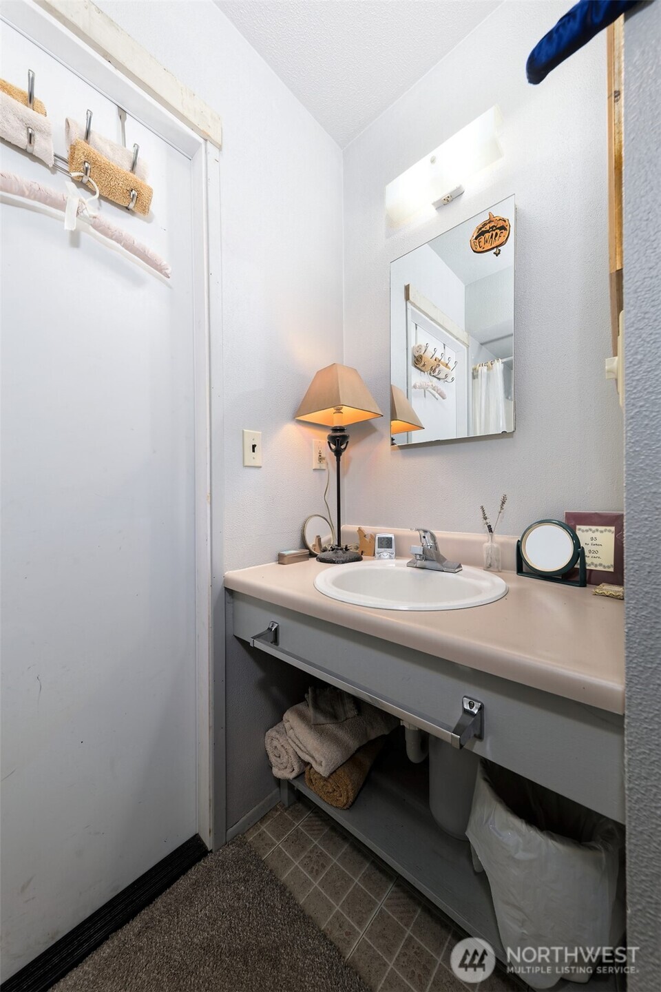 320 E Agate Beach Drive Property Photo 18