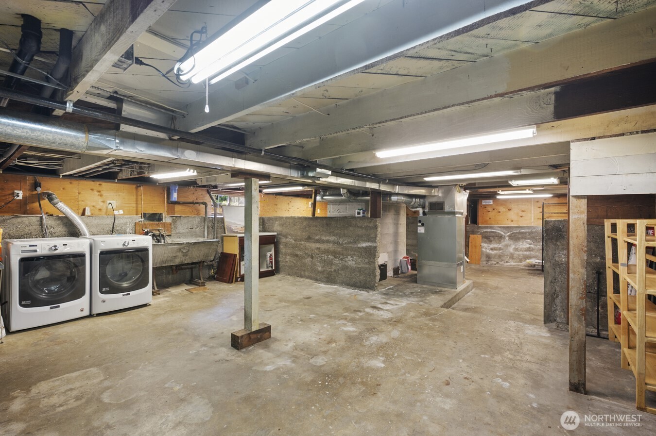 2916 Walnut Avenue Property Photo 20