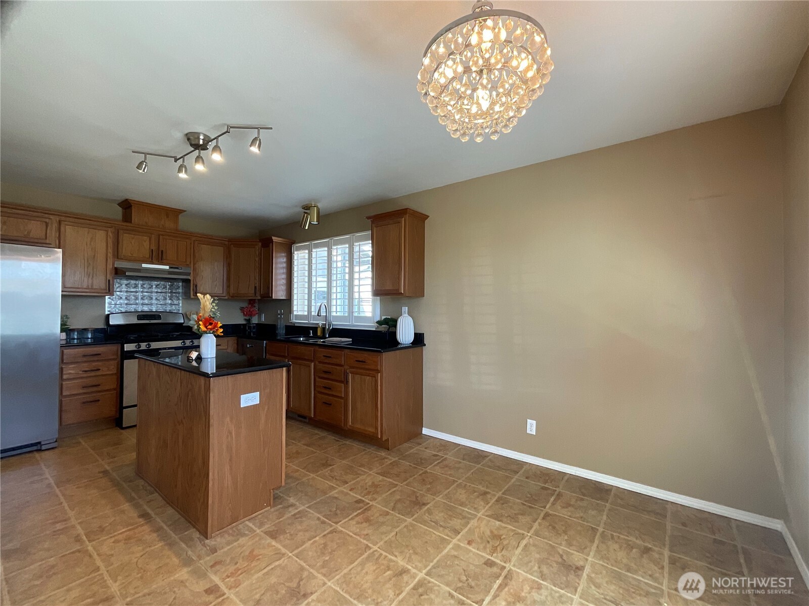 1382 Nw Kathleen Drive Property Photo 10