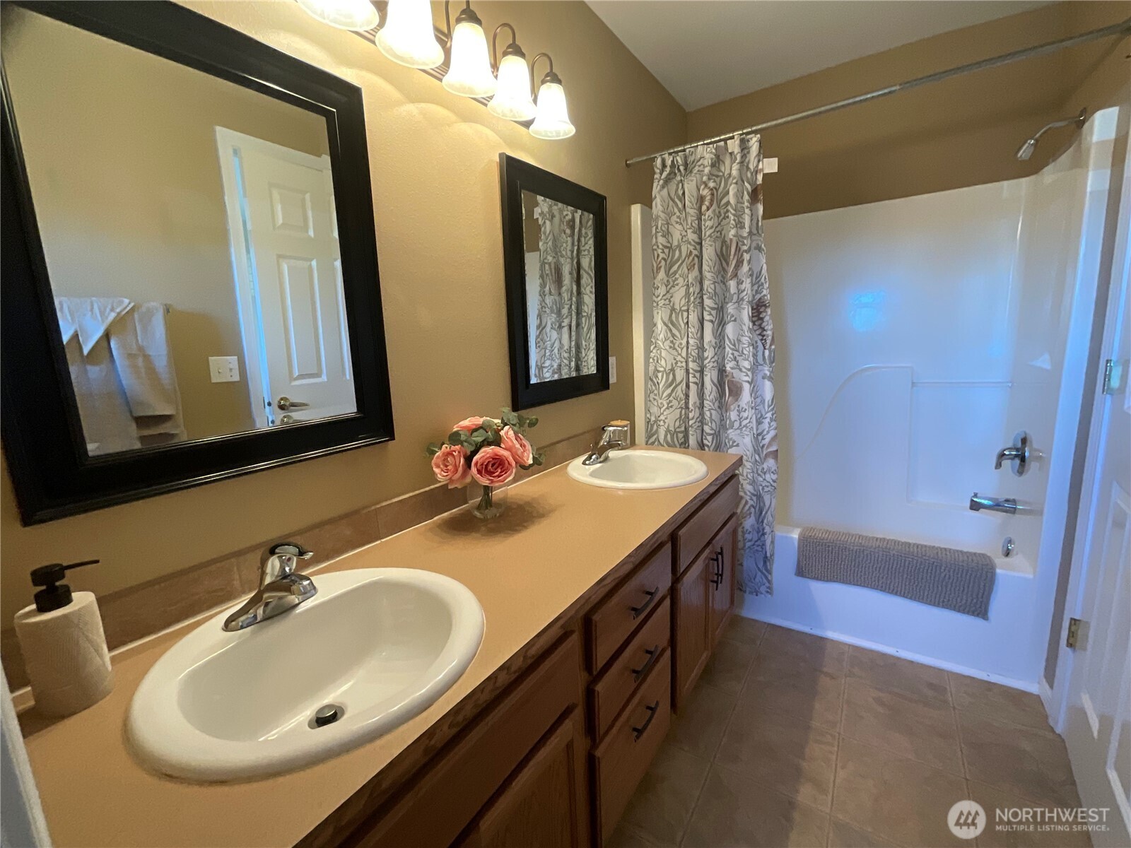 1382 Nw Kathleen Drive Property Photo 16