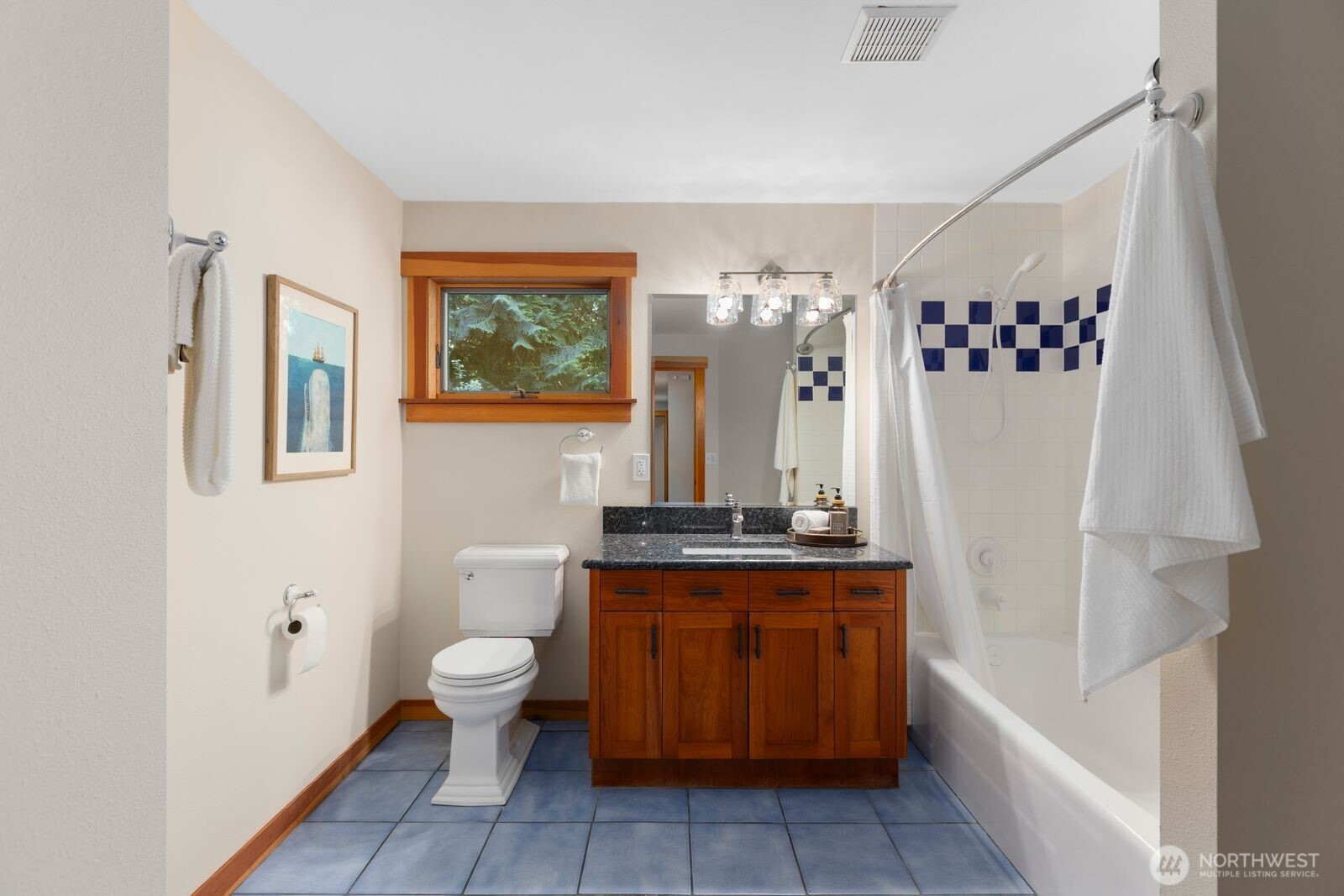 14677 Sivertson Road Property Photo 25