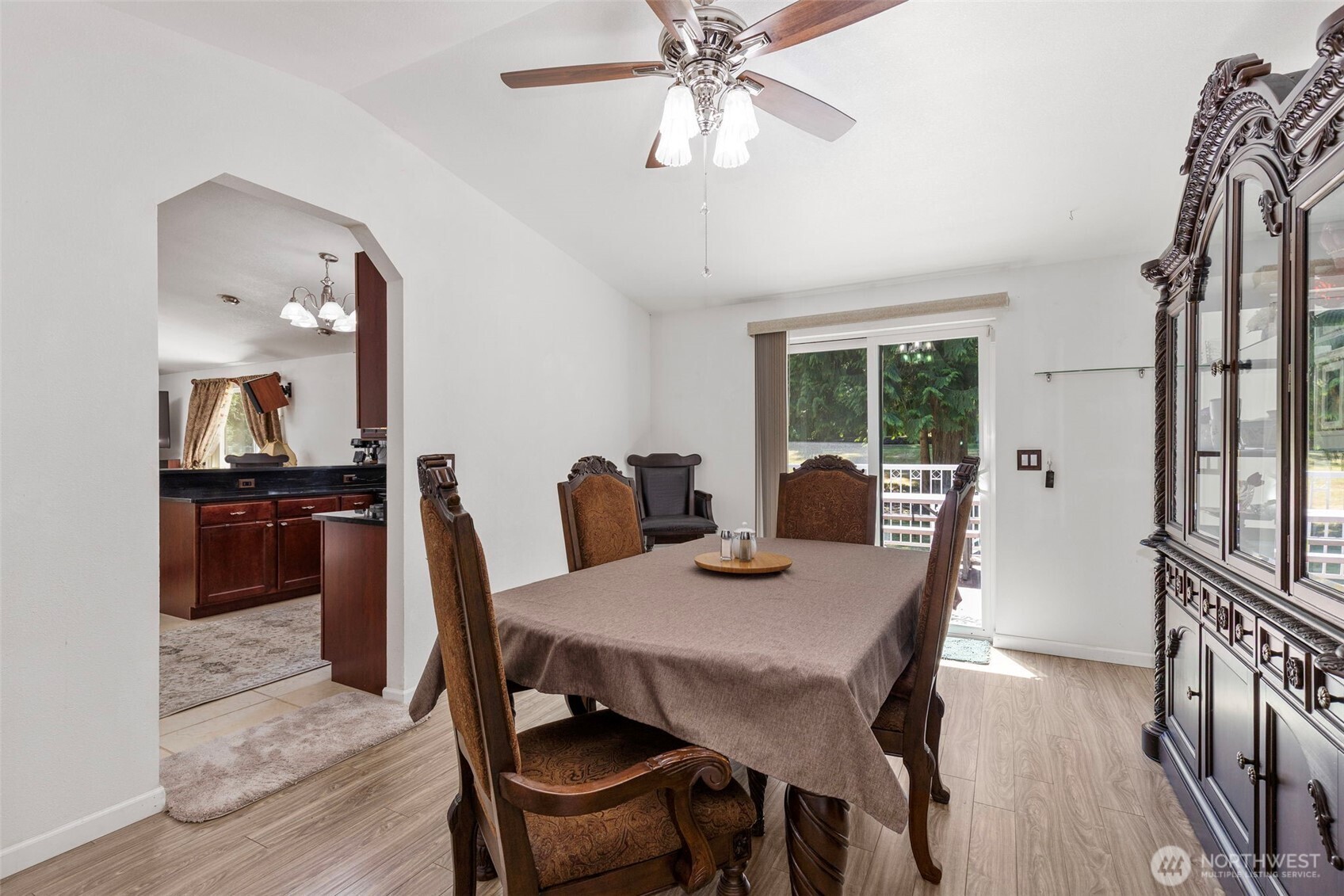 13482 Cedar Glen Lane Property Photo 10