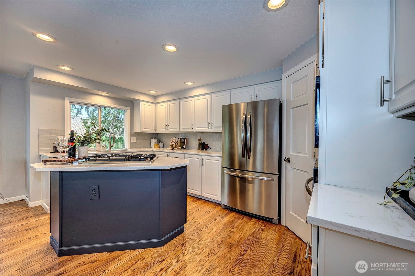 1832 231st Place Property Photo 7